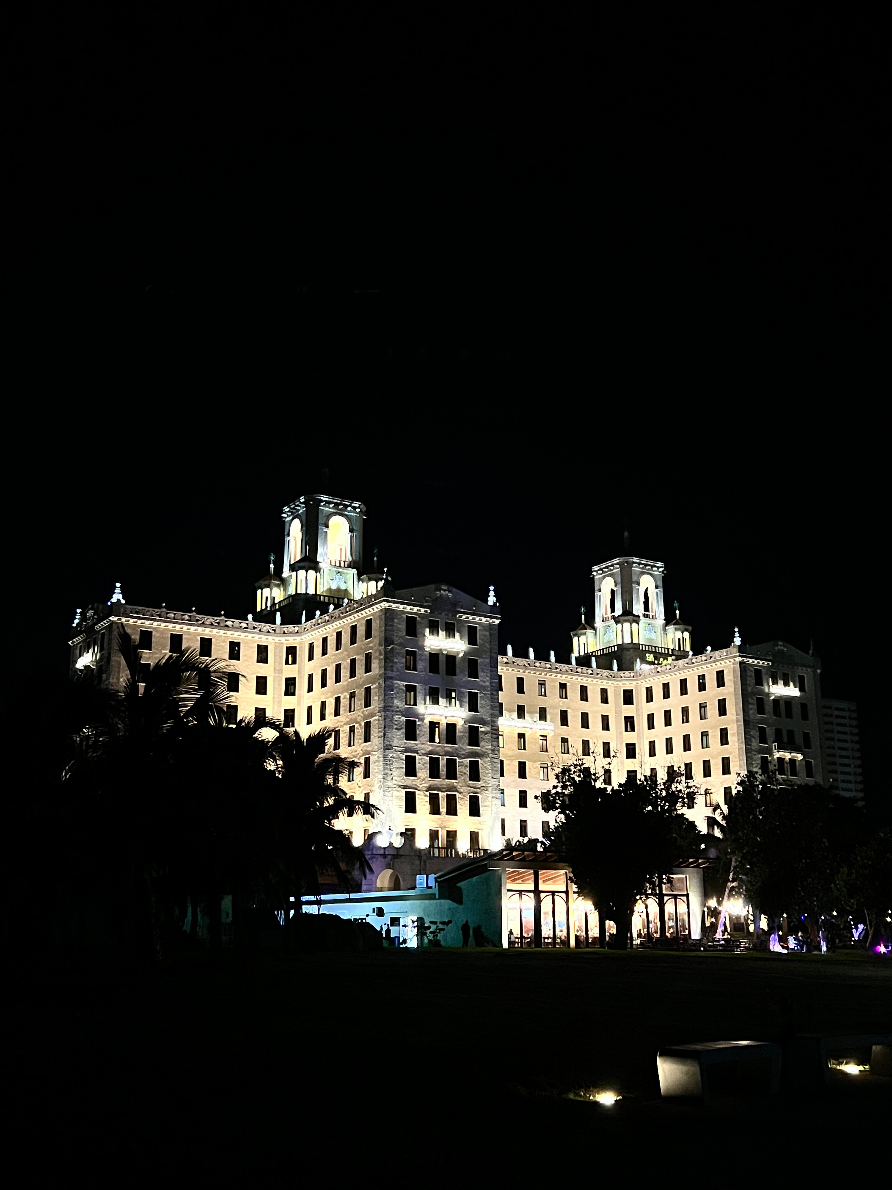 Фото Национальный отель Кубы