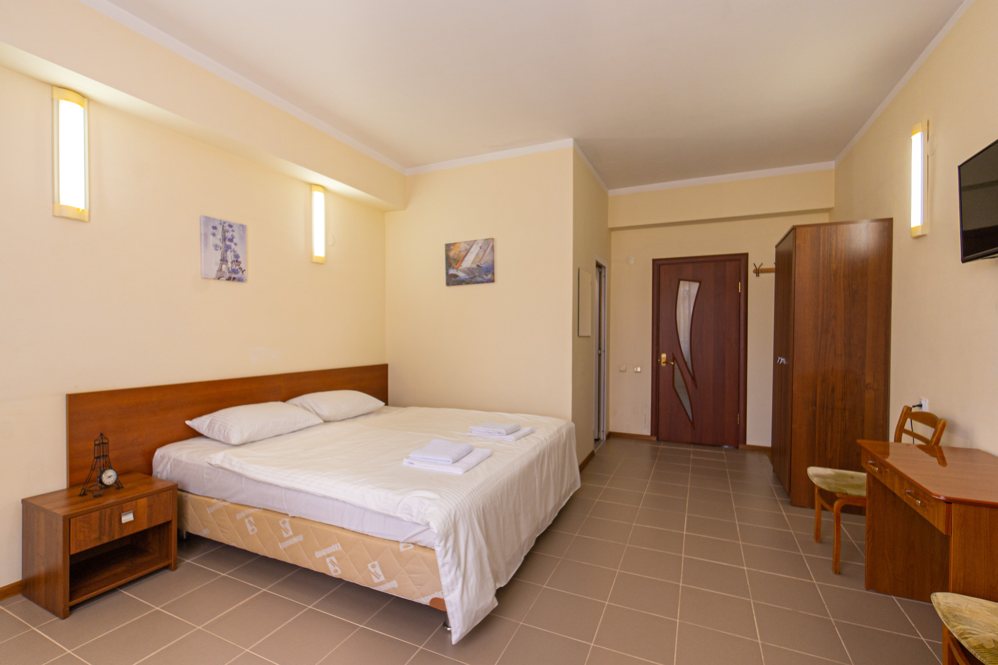 Фото Grand Crystal Group