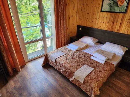 Гостевой дом Светлый в Дивноморском