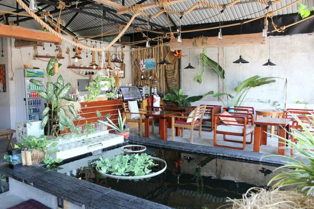 Restaurant Rau DeliBakery, Phan Thiet, photo