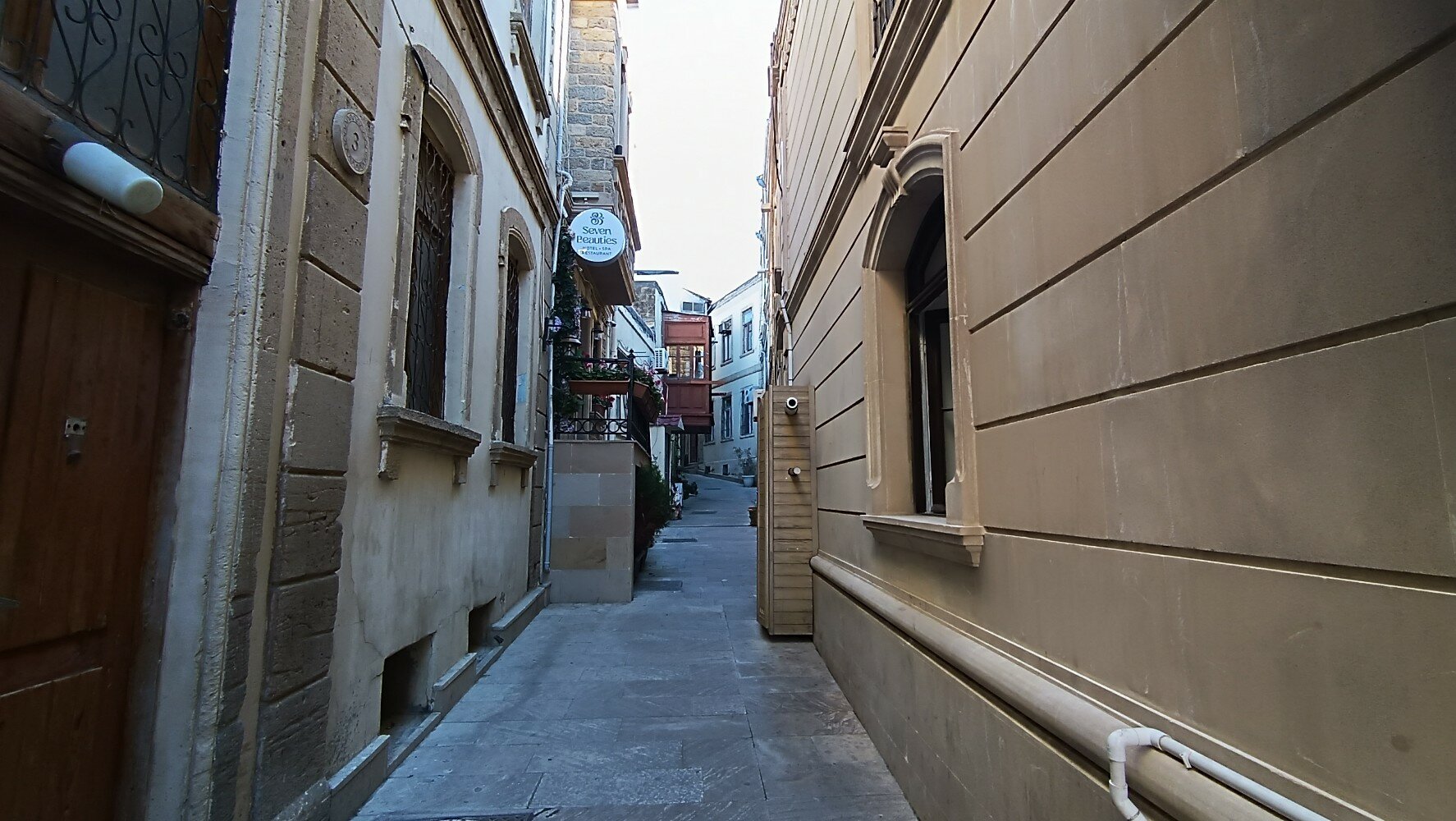 Фото Seven Beauties