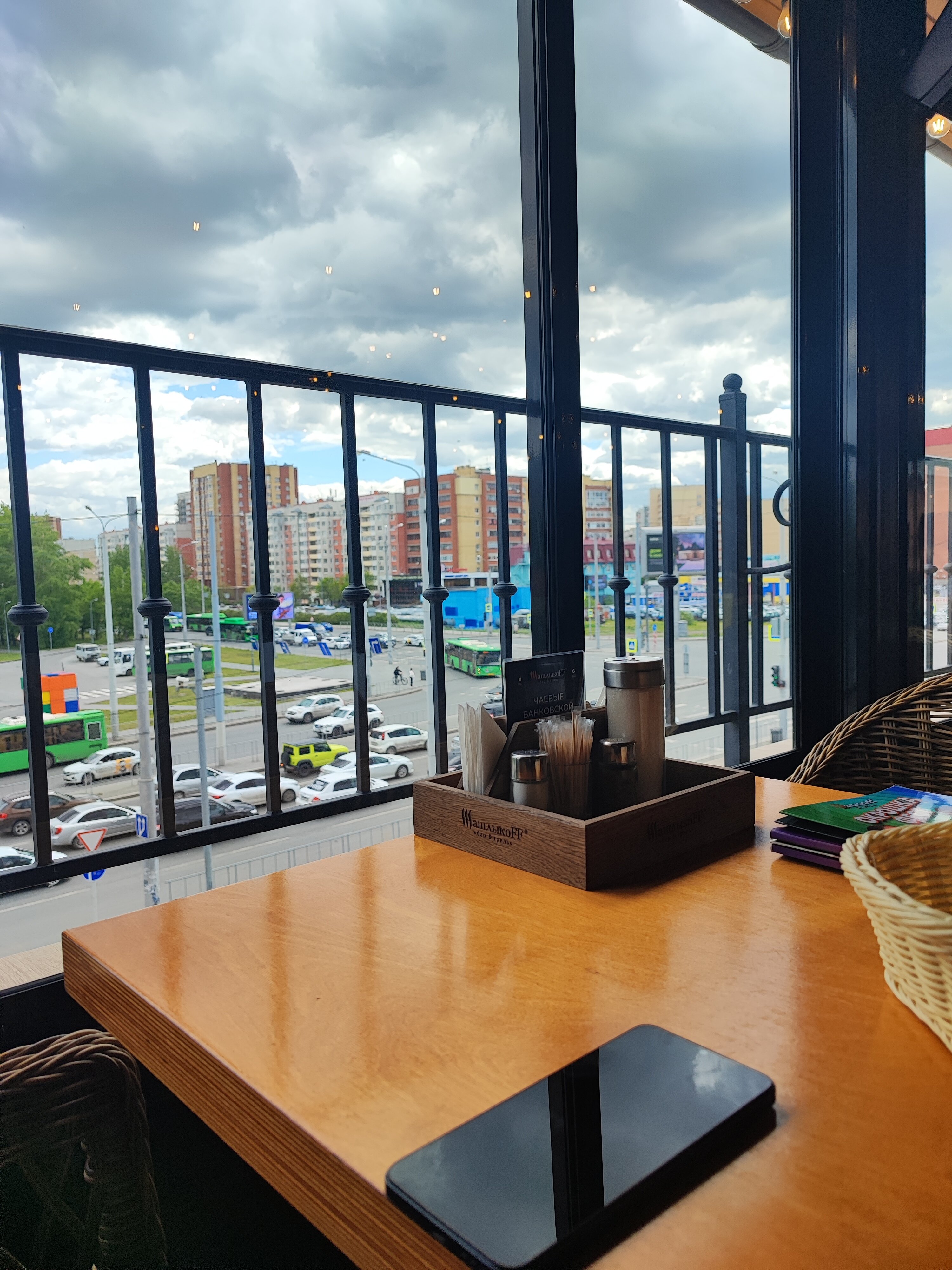 Дәке таңғыштағы медбикемен жыныстық қатынас