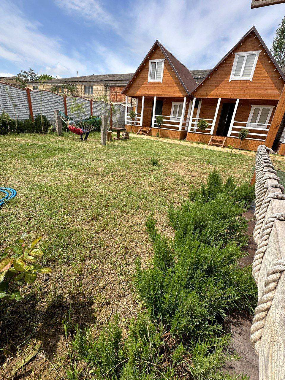 Фото Семейный дворик