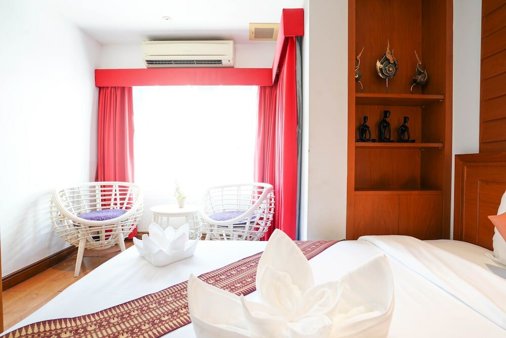 Фото Baan Sukhumvit Soi 18