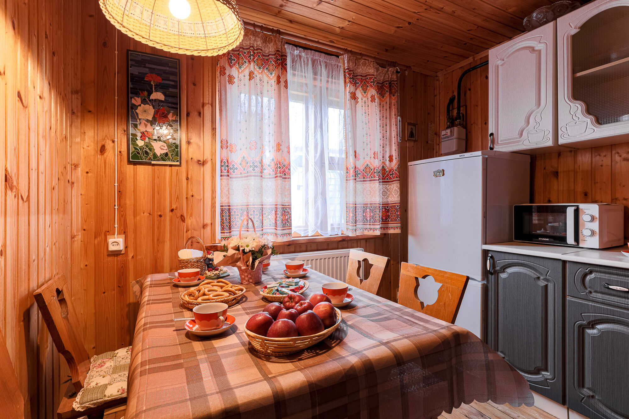 Фото Моностырская изба