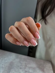 Lucky Nails (Novosibirsk, Geodezicheskaya Street, 2/1) ، صالون تجميل
