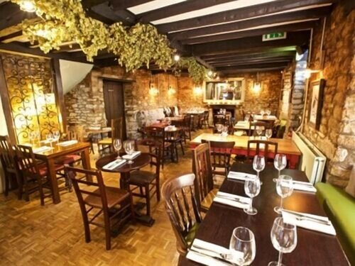 Гостиница Woodstock Arms в Вудстке