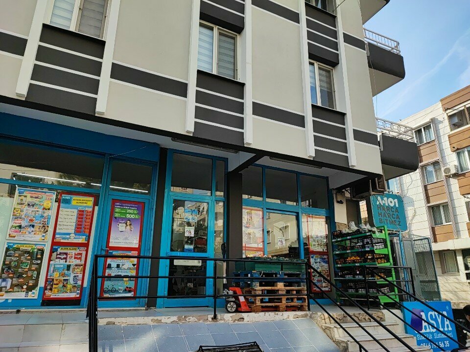 Supermarket A101, Izmir, photo