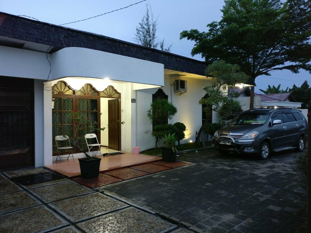 Hotel Wisma Liontine, Palangka Raya, photo