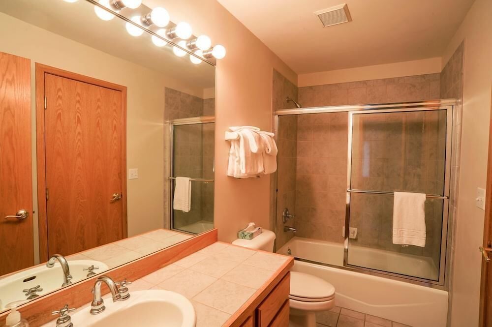 Фото Highlander 324 Townhome with Private Hot Tub