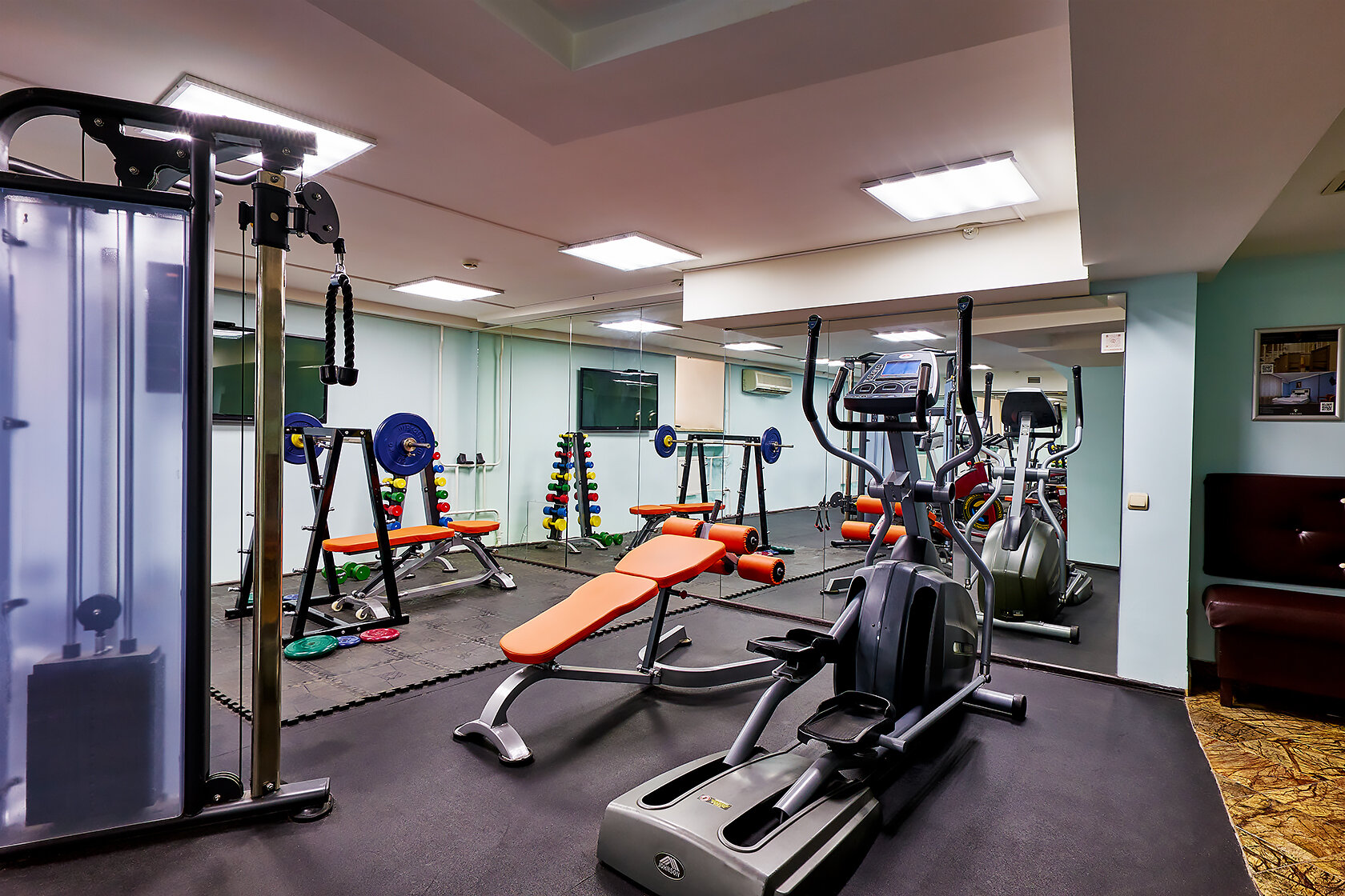 Фото Mandarin Moscow Hotel