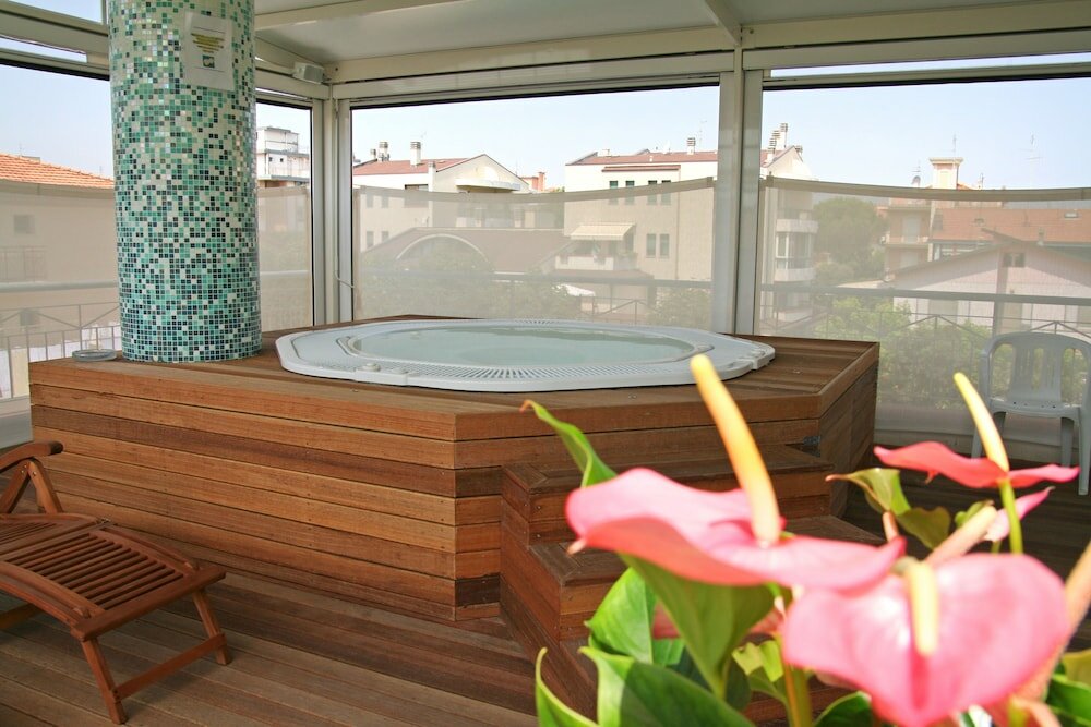 Фото Hotel Cadiz