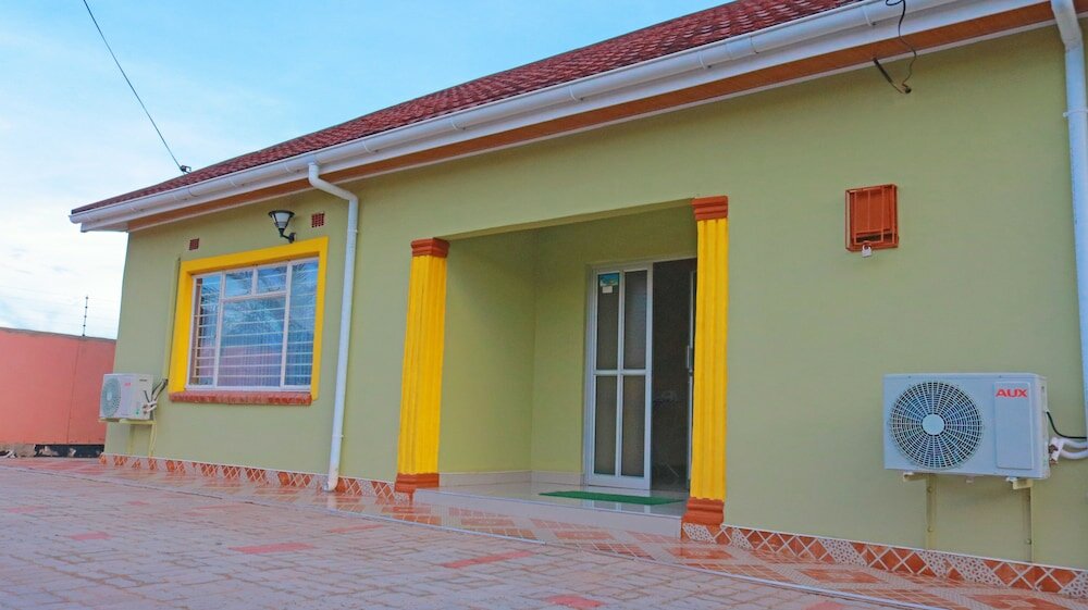 Фото Km Executive Lodge