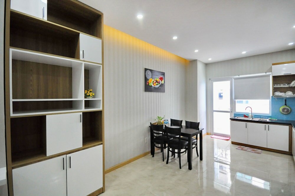 Фото Handy Beachfront Apartment