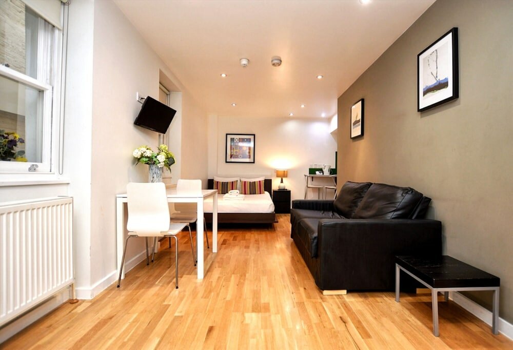 Фото Princes Square Serviced Apartments