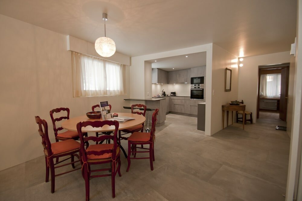 Фото La Villa Emeline - Apartment Emilie