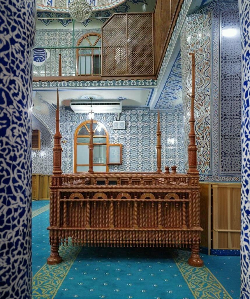Mosque Barbaros Mahallesi Merkez Camii, Basiskele, photo