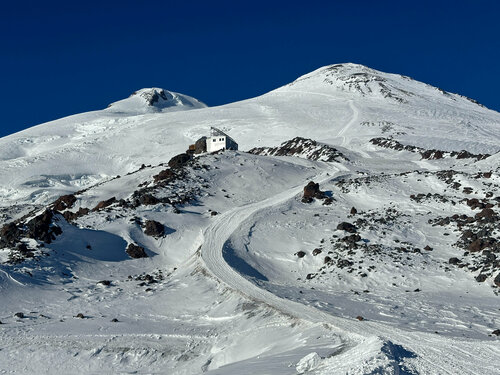 Внешний вид отеля Уллу Эл в Верхнем Баксане, фото 2