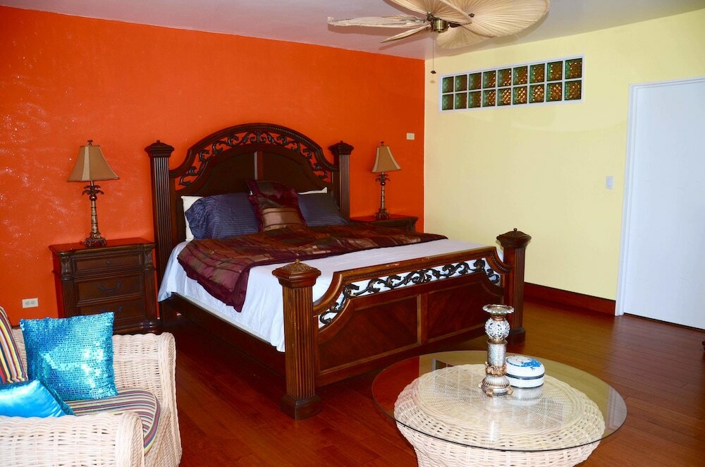 Фото Caprice 14 Cable Beach Luxury Villa