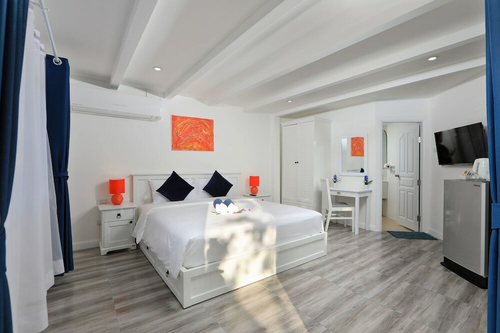 Фото Kata White Villas