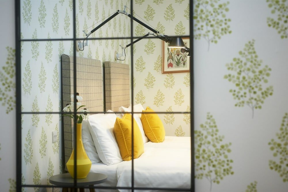 Фото The Embankment