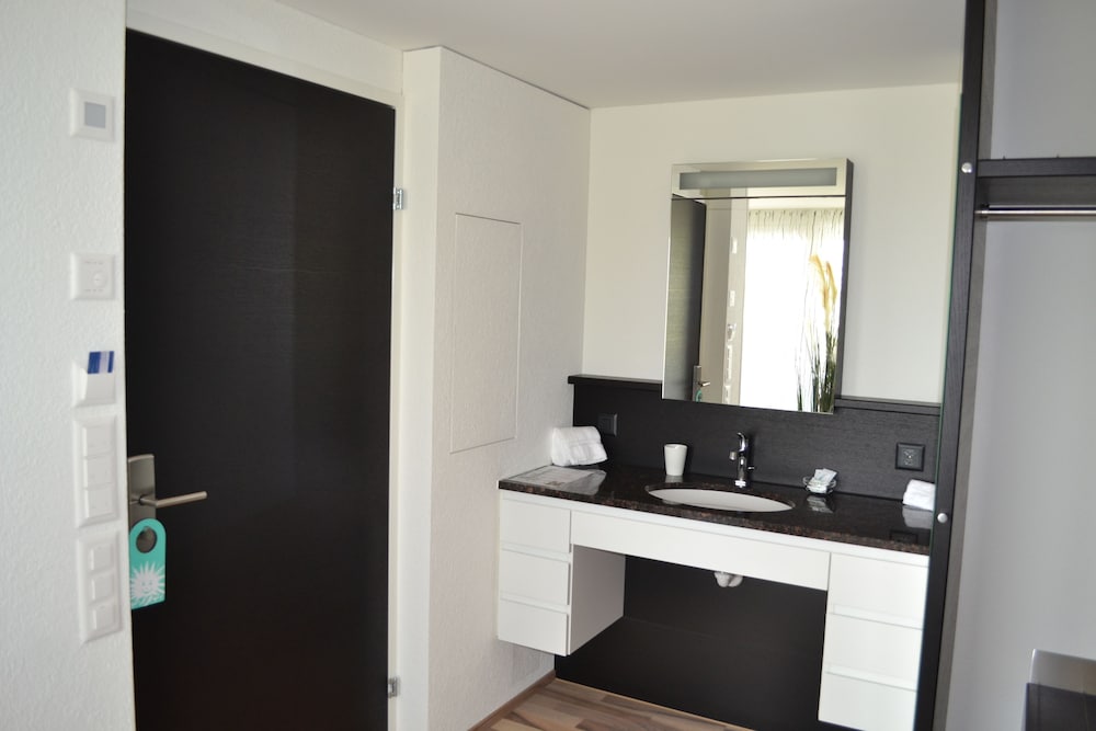 Фото Hôtel Glanis