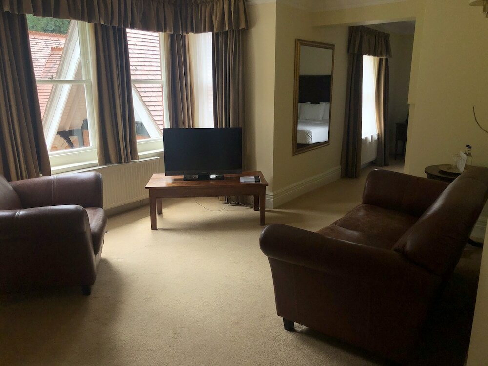 Фото The Dower House Hotel