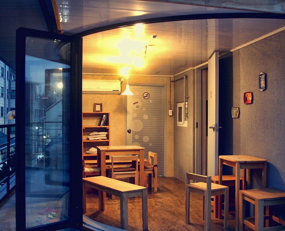 Фото Br. Guesthouse Hongdae