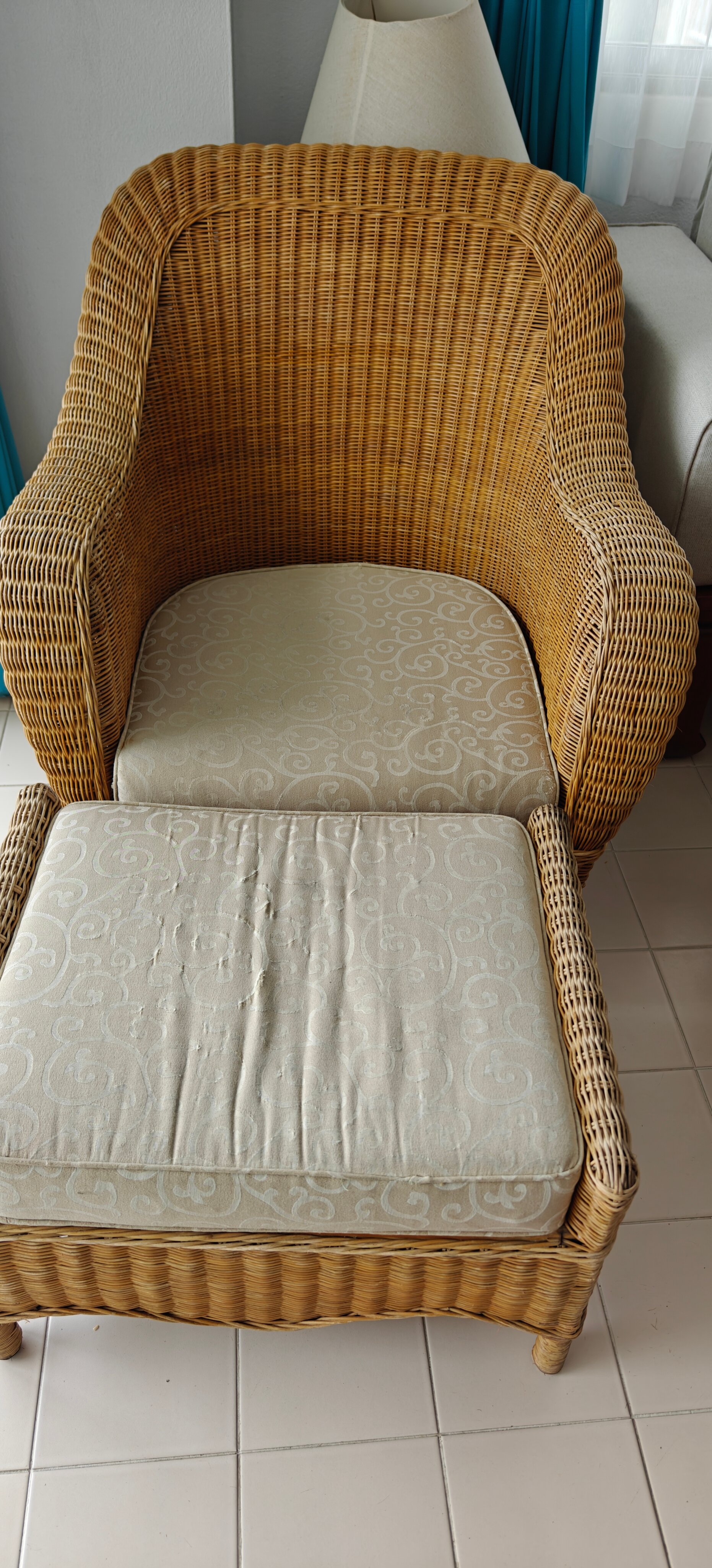 Фото Waterfront Suites Phuket by Centara