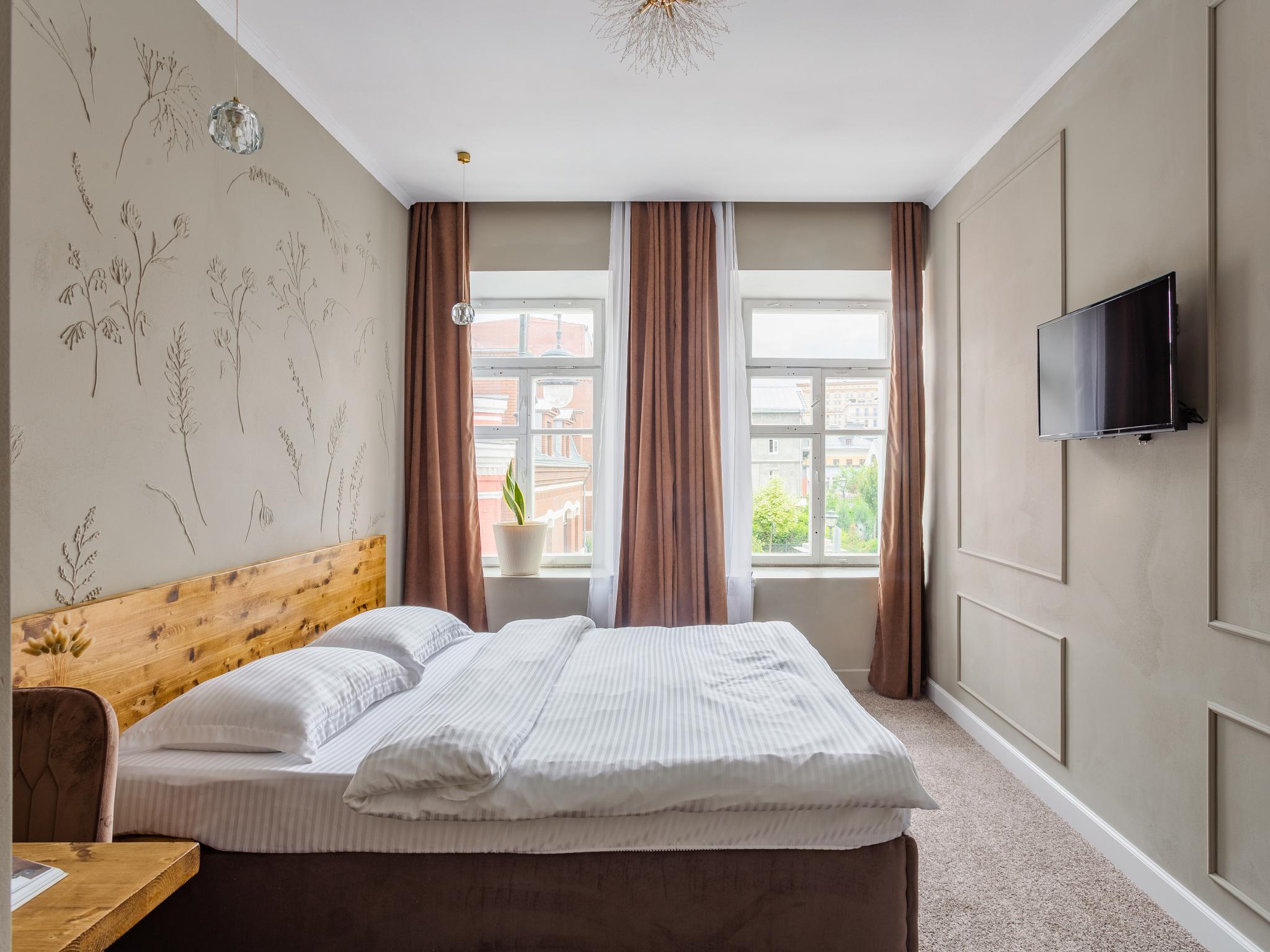 Фото Тихонов