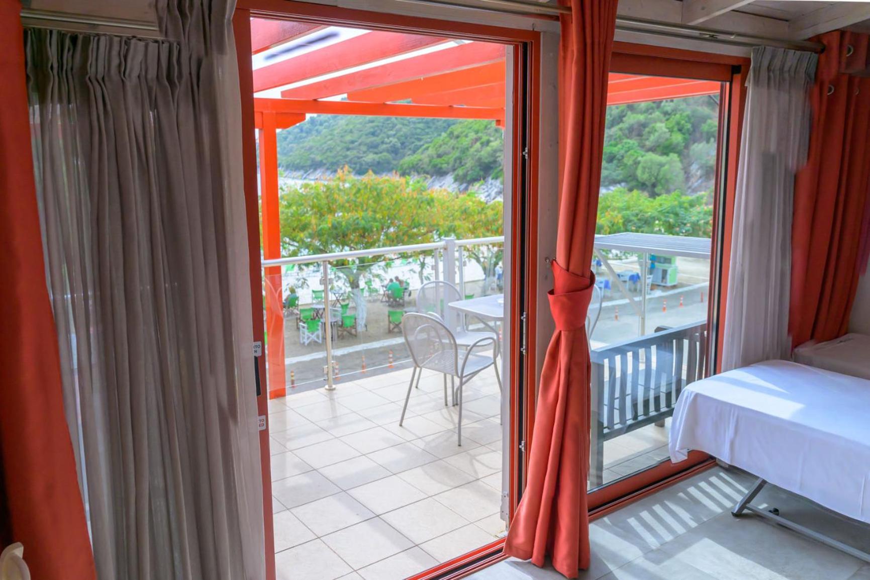 Фото Rouda Bay Beach Hotel