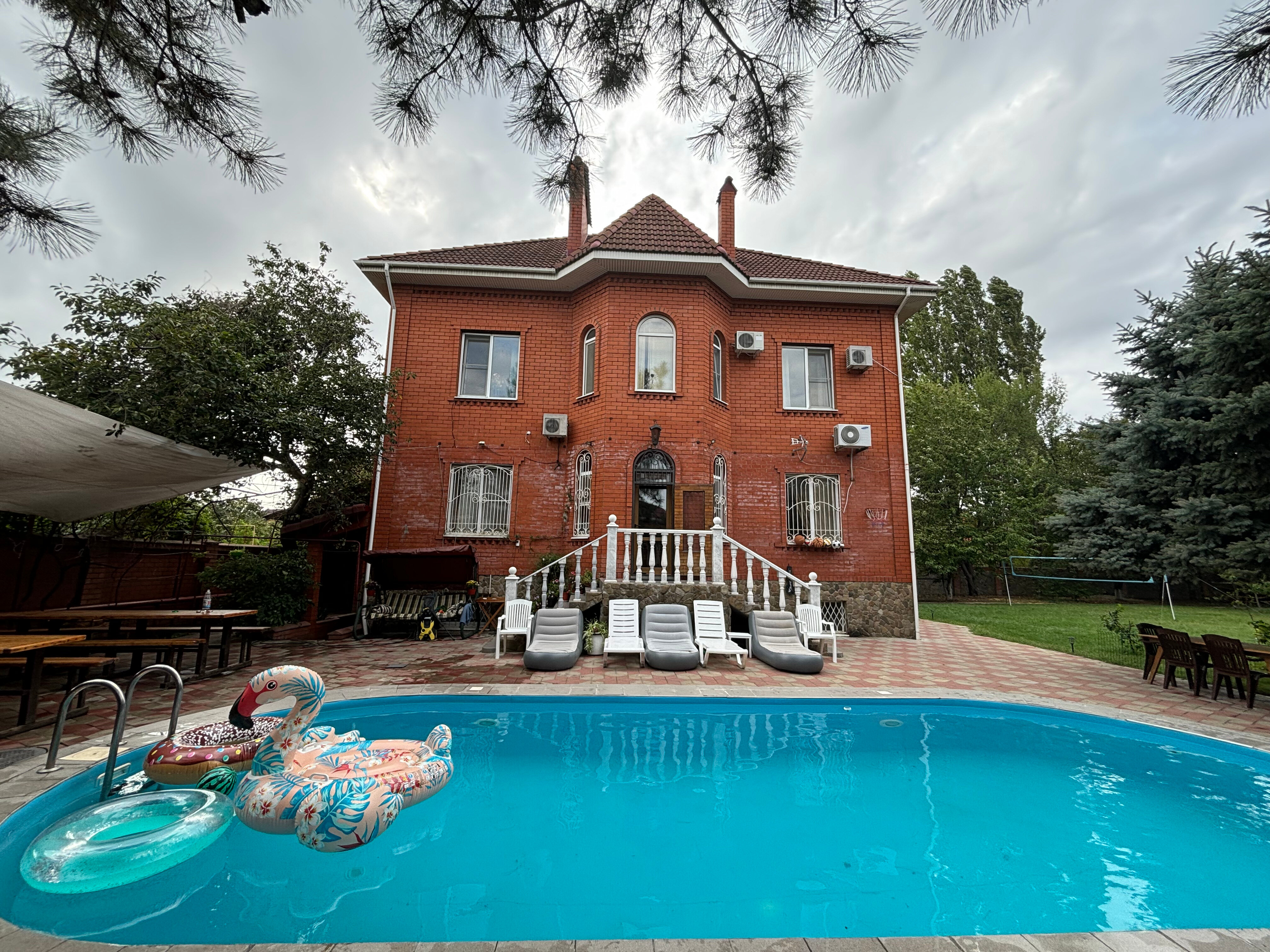 Фото Усадьба Новознаменская