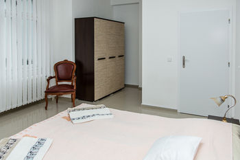 Фото Апартаменты Madonna