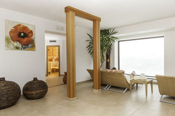 Фото Suitehotel Gampen