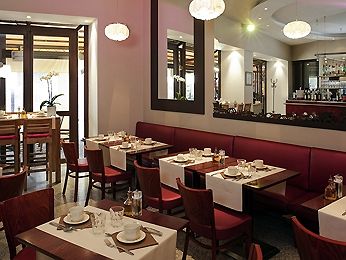 Фото Mercure Avignon Centre Palais des Papes Hotel