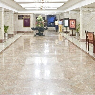 Фото Hotel Clarks Shiraz