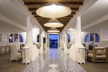 Гостиница Mari del Sud Resort & x26; Village