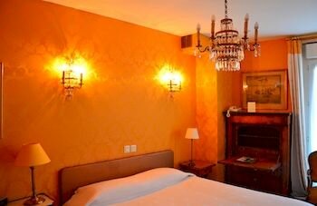 Фото Hotel de l'Abeille Orleans