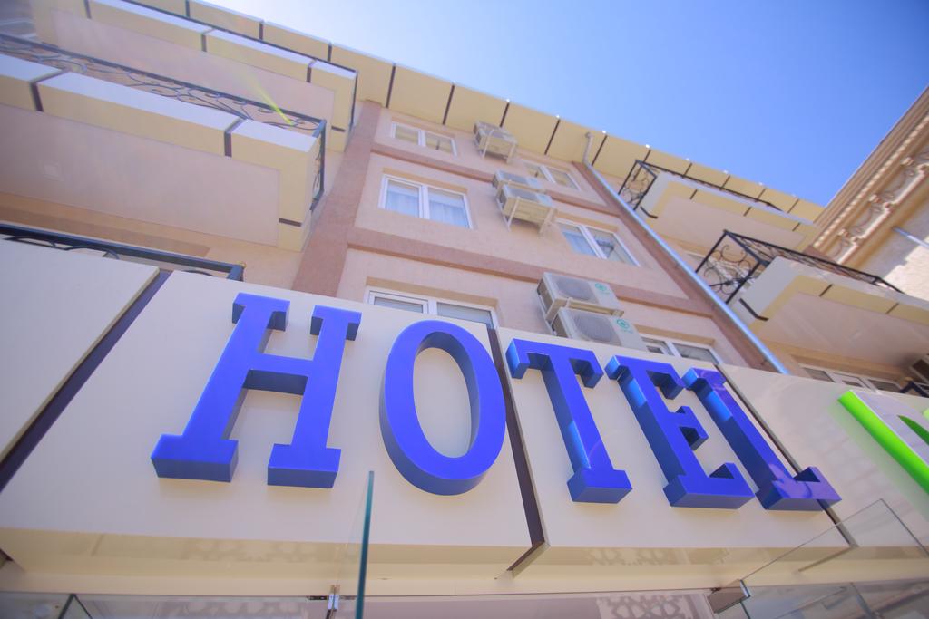 Фото отеля 2