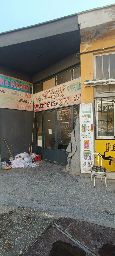 Cafe Pleasure on the Grill Tea House, Konya, photo