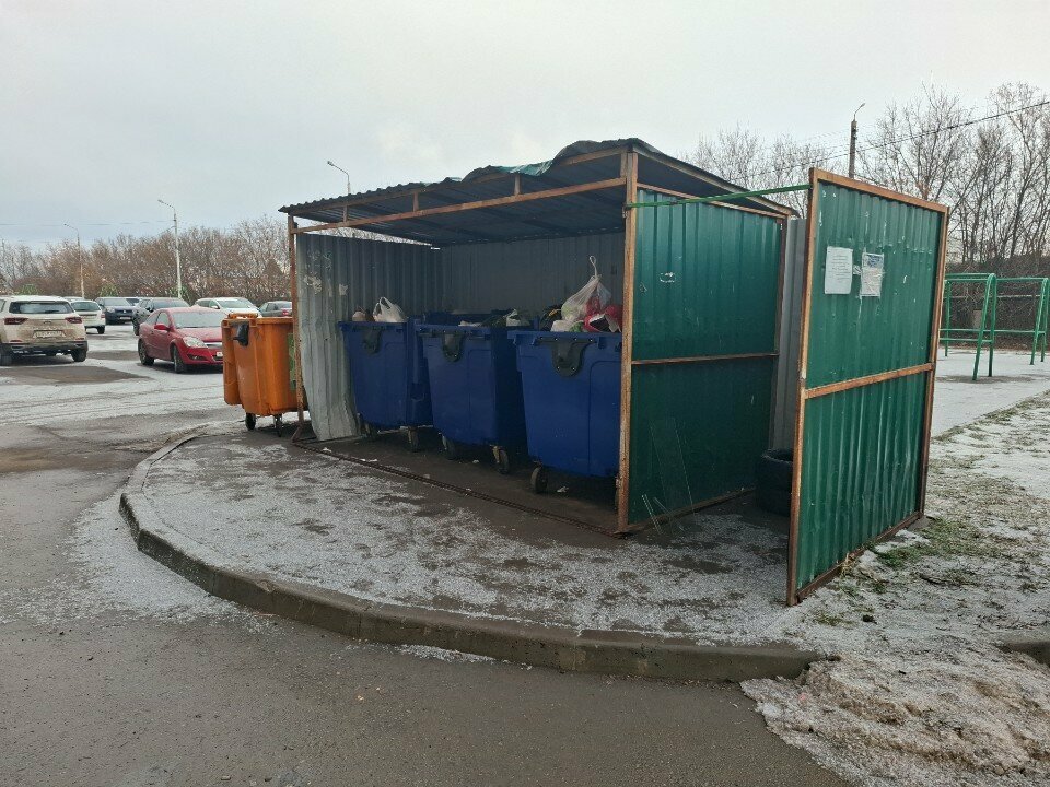 Waste sorting Пункт приема бумаги, металла, Tula, photo