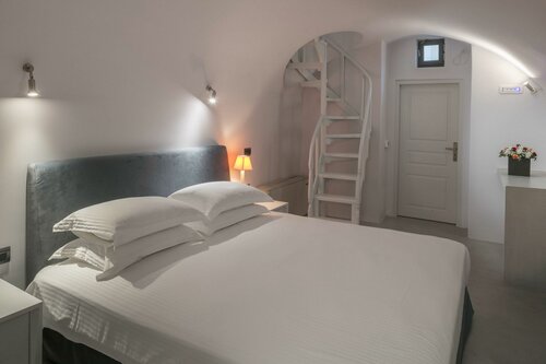 Внешний вид отеля Aria Suites в Муниципальной единице Фирах, фото 3