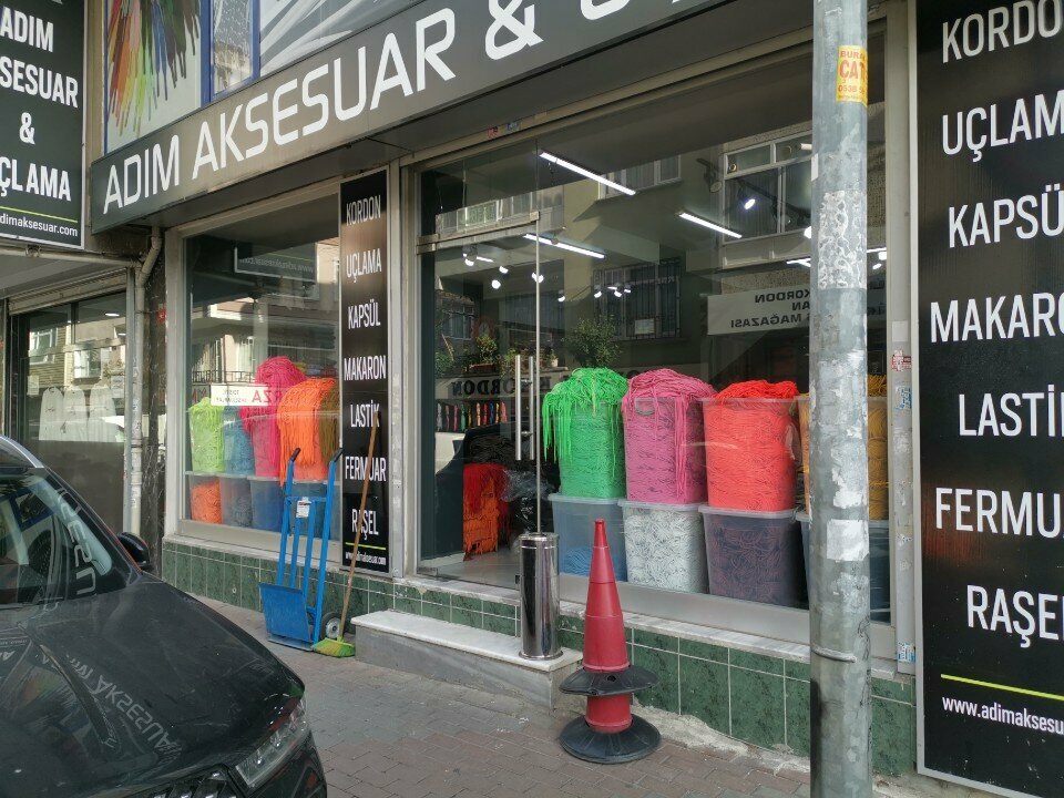 مجوهرات Adim Textile Accessories ، اسطنبول، صورة