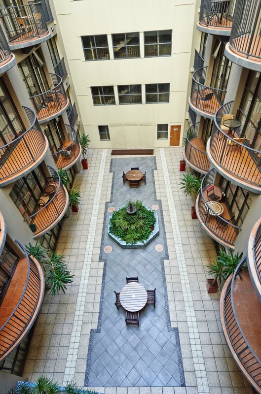 Гостиница Quest Atrium Serviced Apartments в Веллингтоне