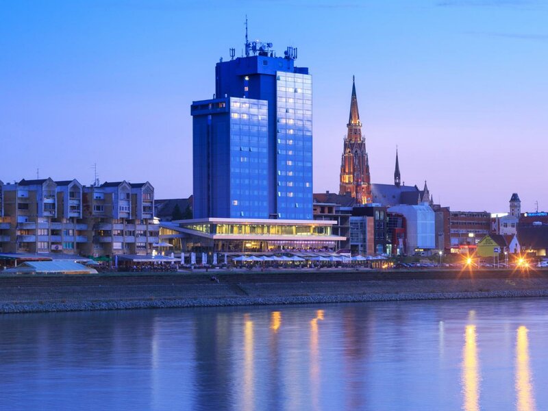 Гостиница Hotel Osijek в Осиеке