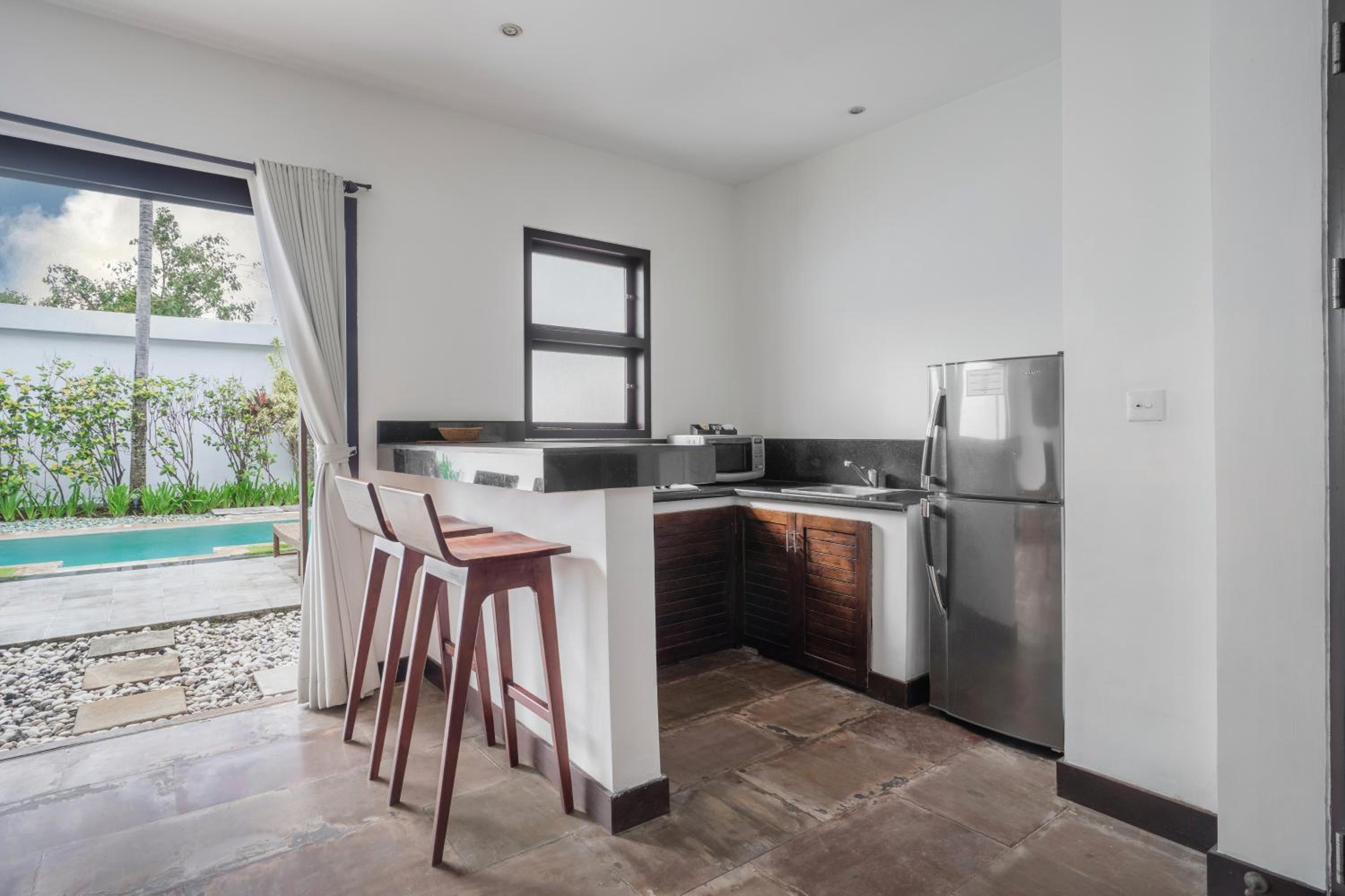 Фото Danoya Villa - Private Luxury Residences