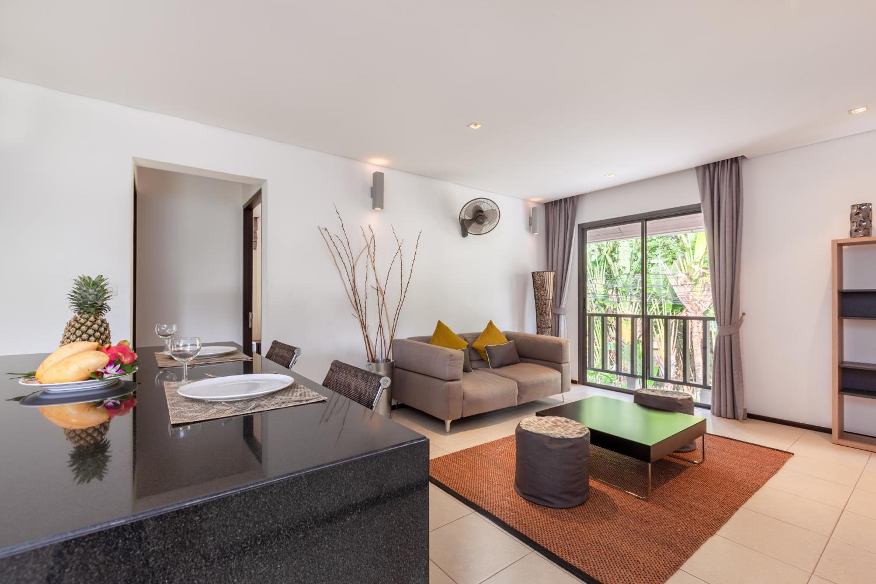 Фото Bangtao Beach Garden