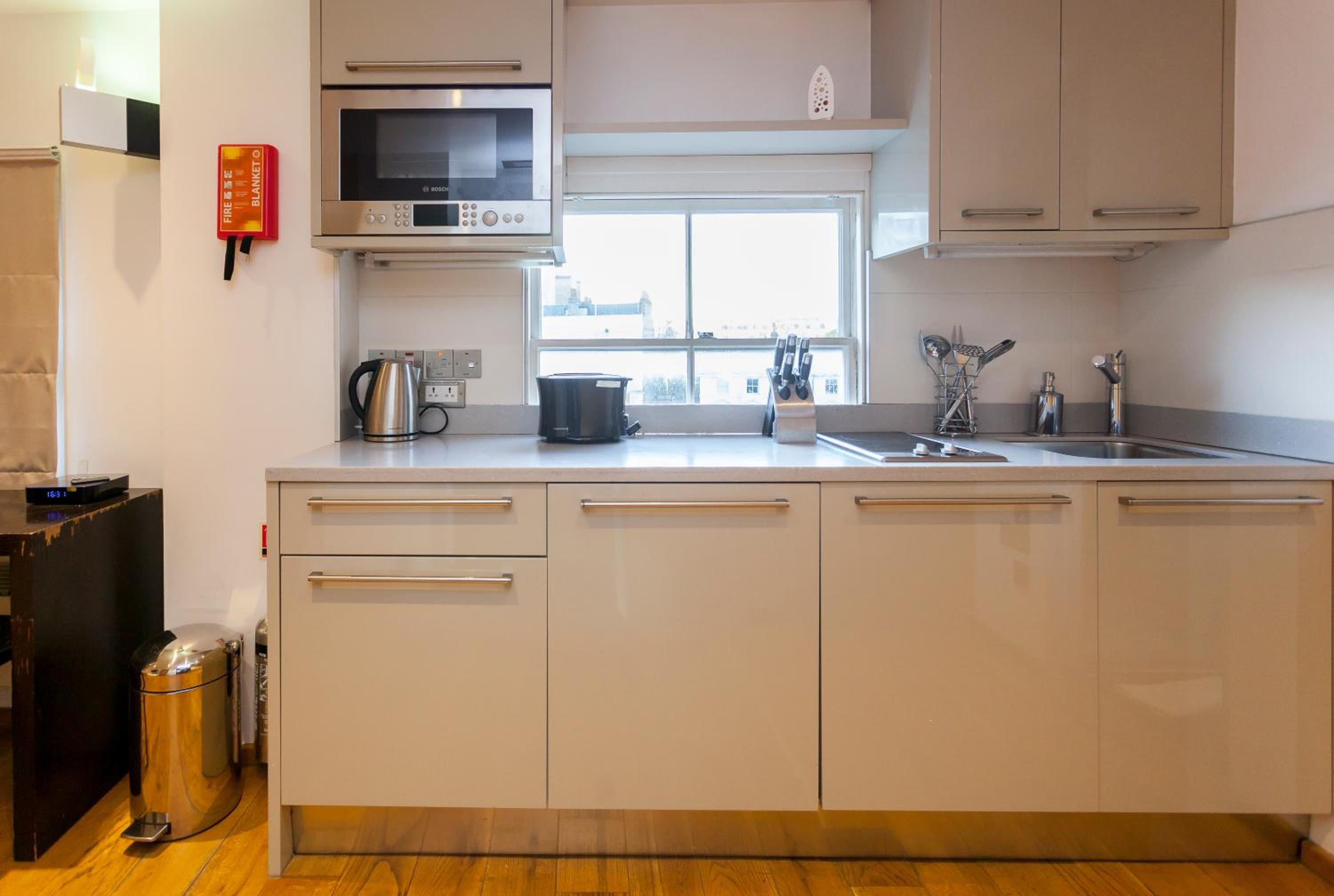 Фото Space Apart Hotel