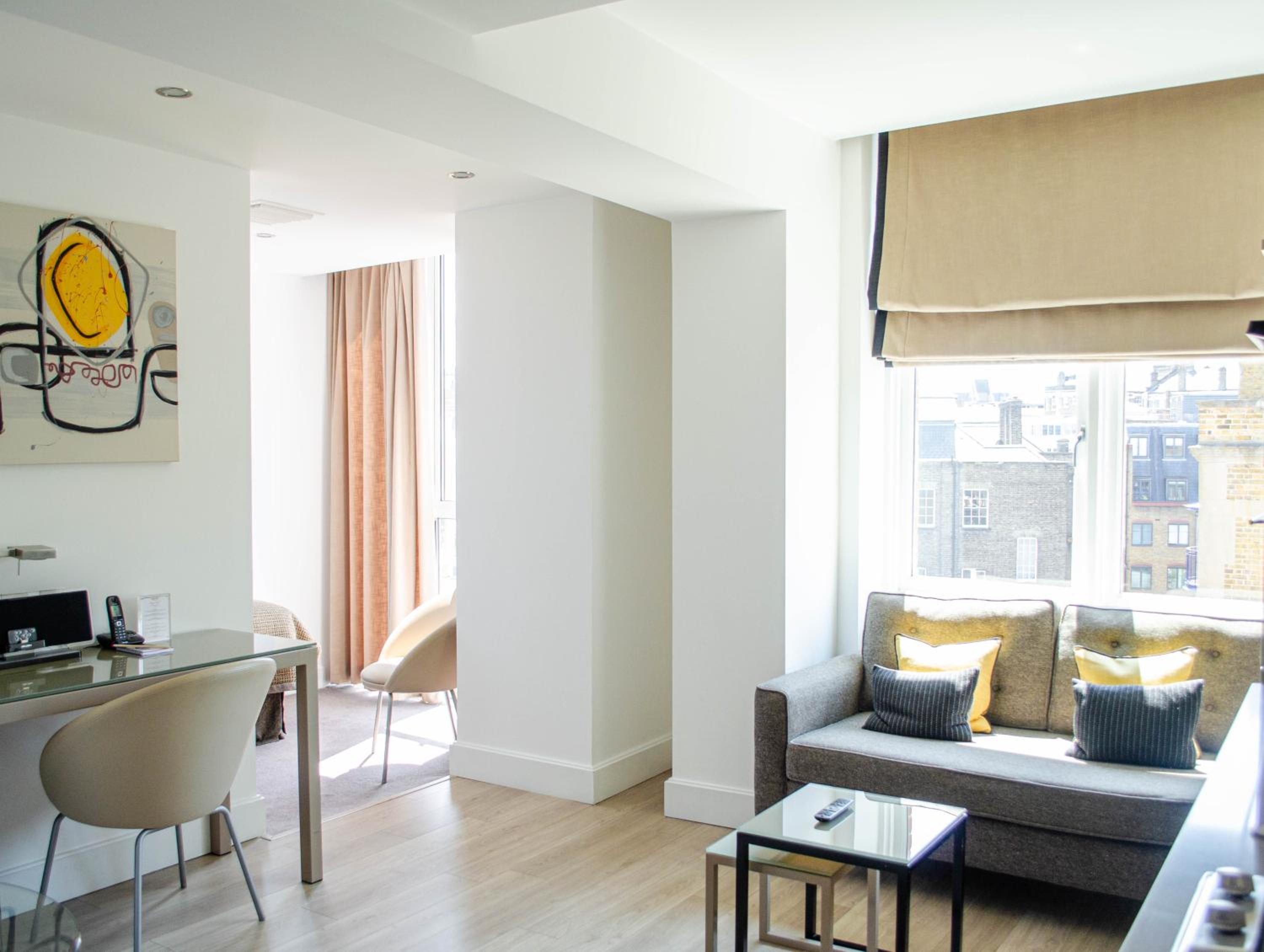 Фото The Rosebery by Supercity Aparthotels