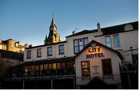 Гостиница The City Hotel в Данфермлине